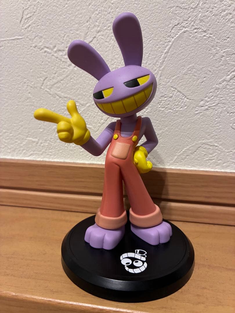 

[Б/В] Дивовижний Цифровий Цирк Фігурка Джакса