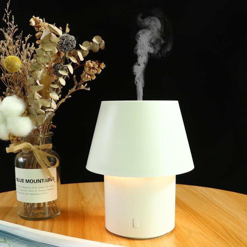 Mini Warm Light Desk Lamp with Humidifier and Aromatherapy Diffuser