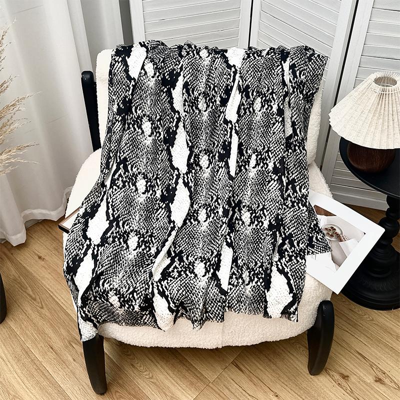Luxury Brand Scarf Leopard print Cotton Shawl Lady Wrap Large Warm Pashmina Hijab Headband Scarves Bufanda Foulard Stoles