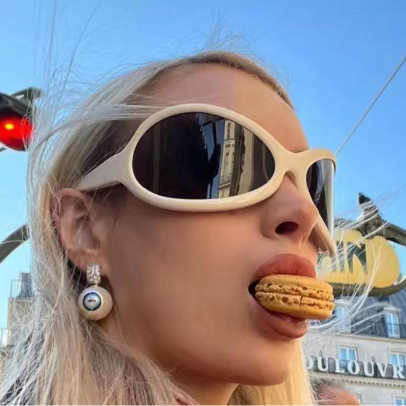 Protective Glasses Fashion Brand Punk Sunglasses New Women Men Oversized Sports Sun Glasses Female Multi Color Eyewear Uv400