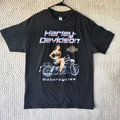 Üst giysisi – T-shirtler