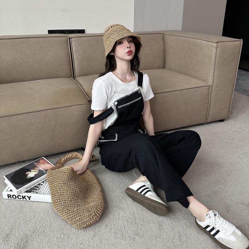 Women s Slim-Fit Black College Style Pants - Spring/Summer 2026 Collection Medium
