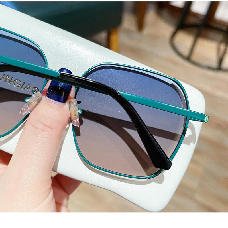 Non-polarized Women's Sunglasses Fashion Gradient Shade Sunglasses  Sunglasses Women Glasses Men