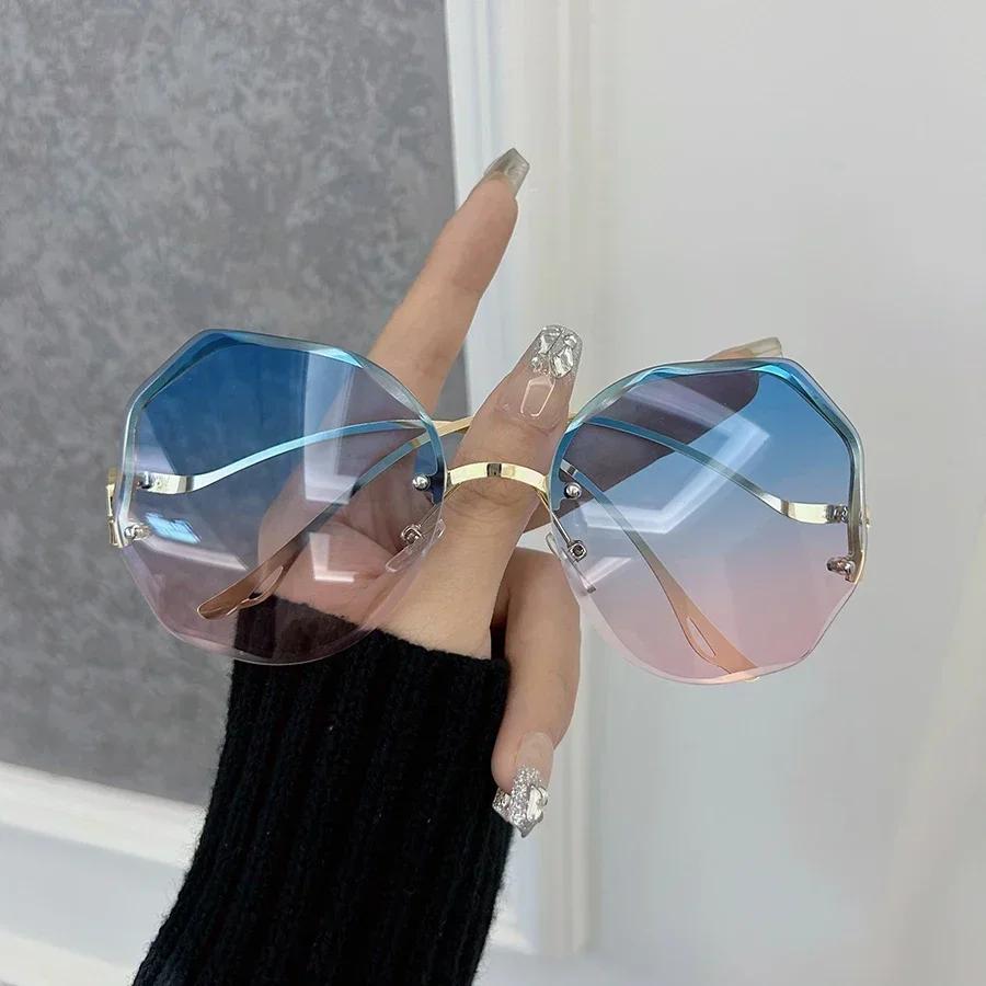 Vintage Classic Square Sunglasses For Women Men Retro Stylish Minimalist Fashion Female Male