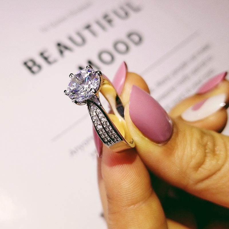 Luxurious Non-Fading Unisex Diamond Wedding Band Set