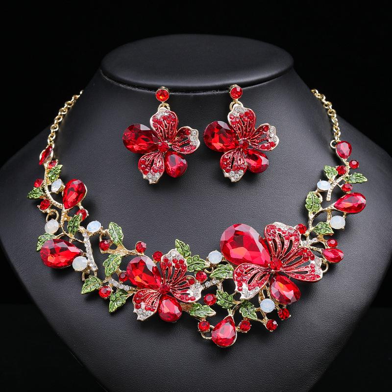 Exaggerated Luxury Necklace & Earrings Set: Colorful Floral Design for Bridal Gowns