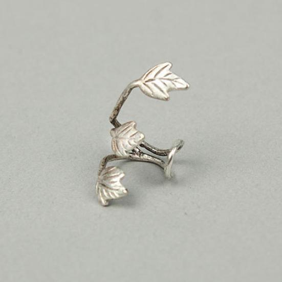 1Pc Vintage Alloy Ear Stud Leaf Design Earring Ear Cuff Clip Ear Ring Jewelry