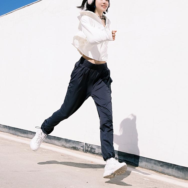 New Adidas Jackets Women's White IT2487
