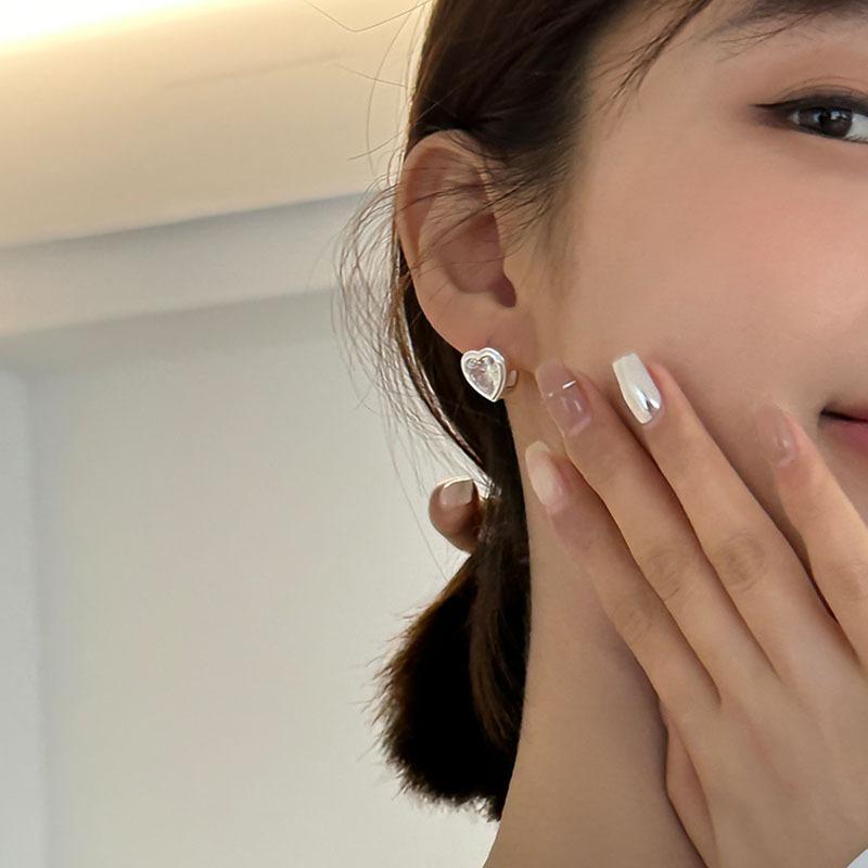 Fashion Shiny Sweet Pink Zircon Heart Earrings for Women 2025 New Trend Exquisite Geometric Ear Buckle Earrings Jewelry Gifts