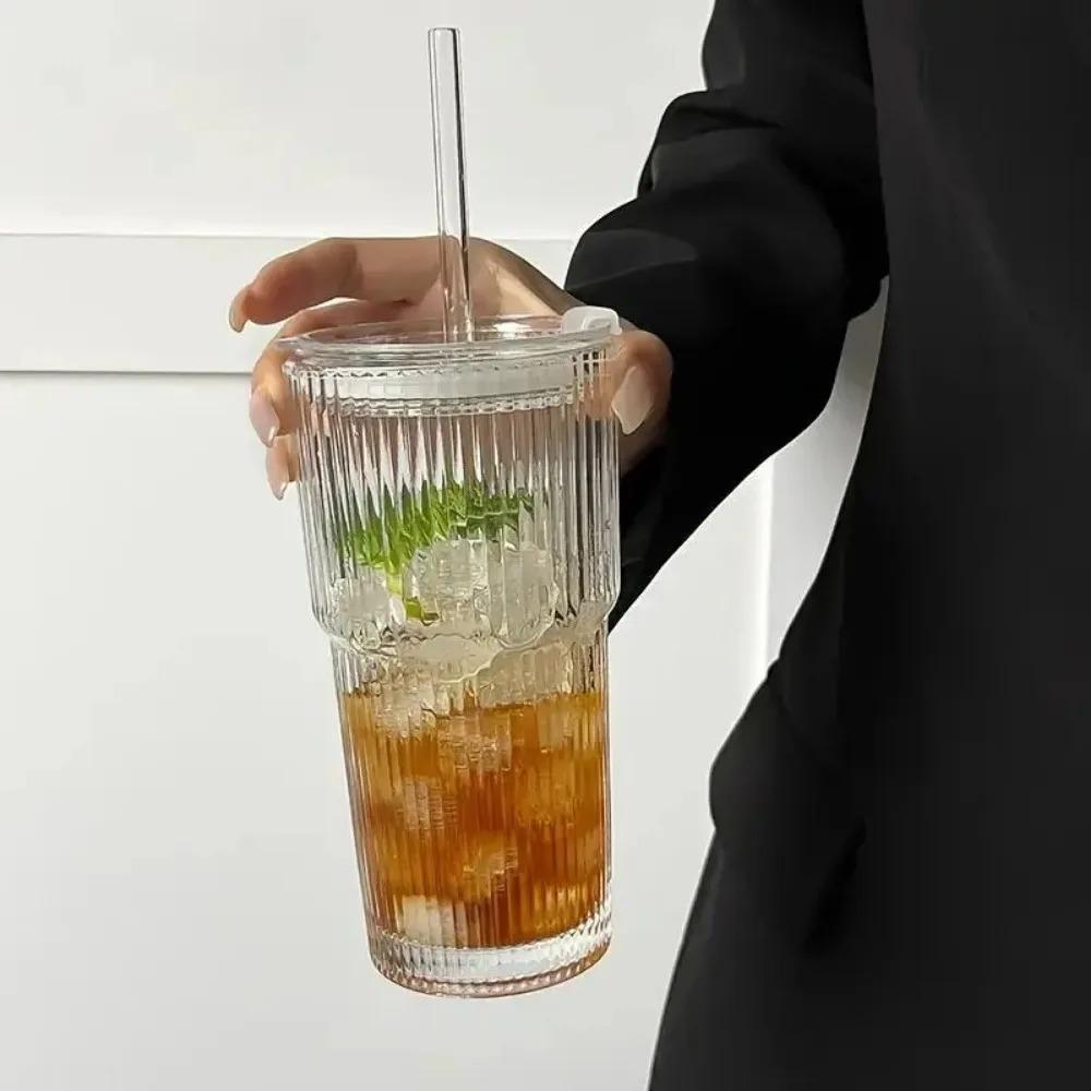 600ml Streifen Glasbecher mit Deckel und Strohhalm Transparente Trinkgläser für Saft Wasser und Eiskaffee Tassen Becher Trinkgeschirr