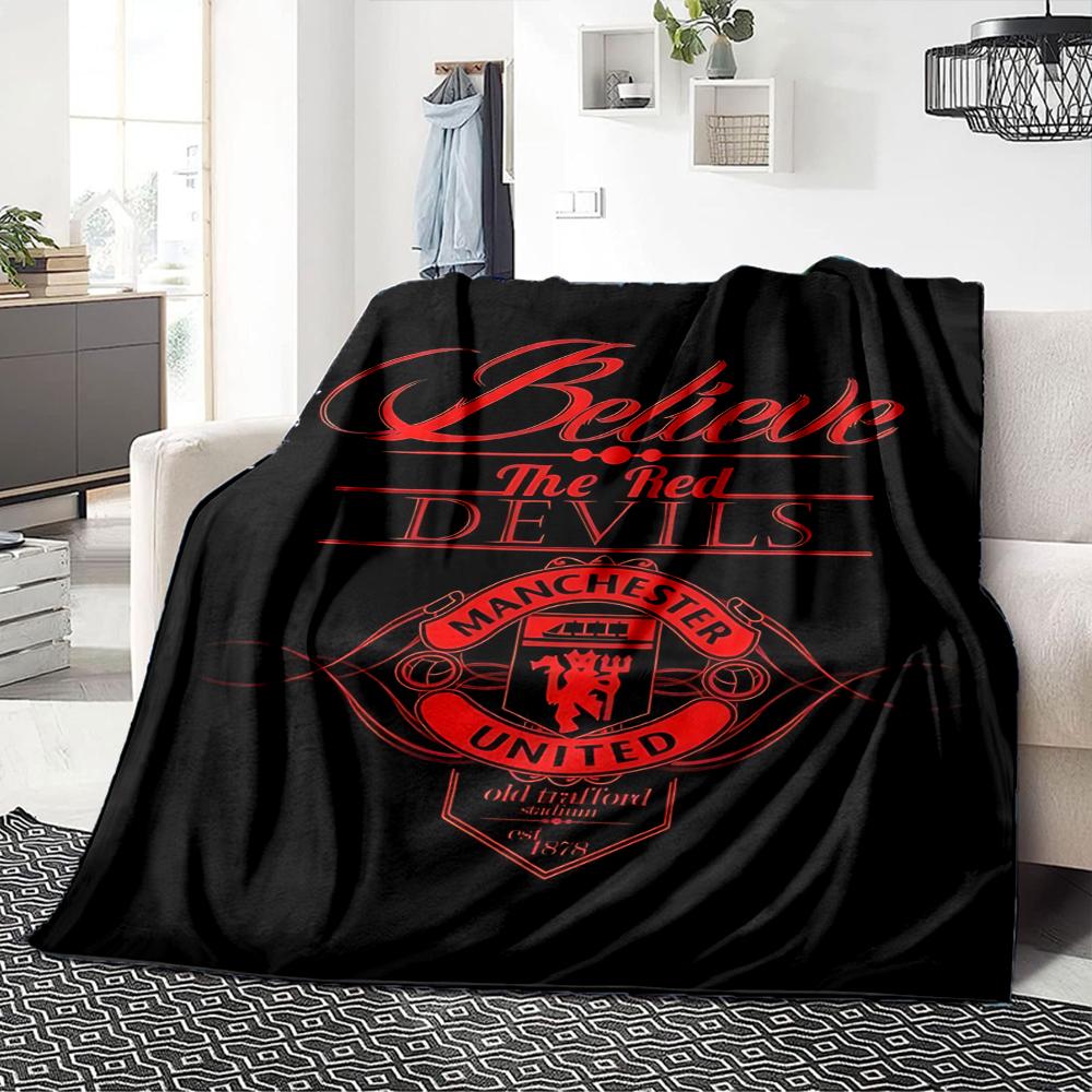 Manchester Crest Blankets Flannel Printed Breathable Warm Throw Blanket for Home Office Bedspreads 0708a10