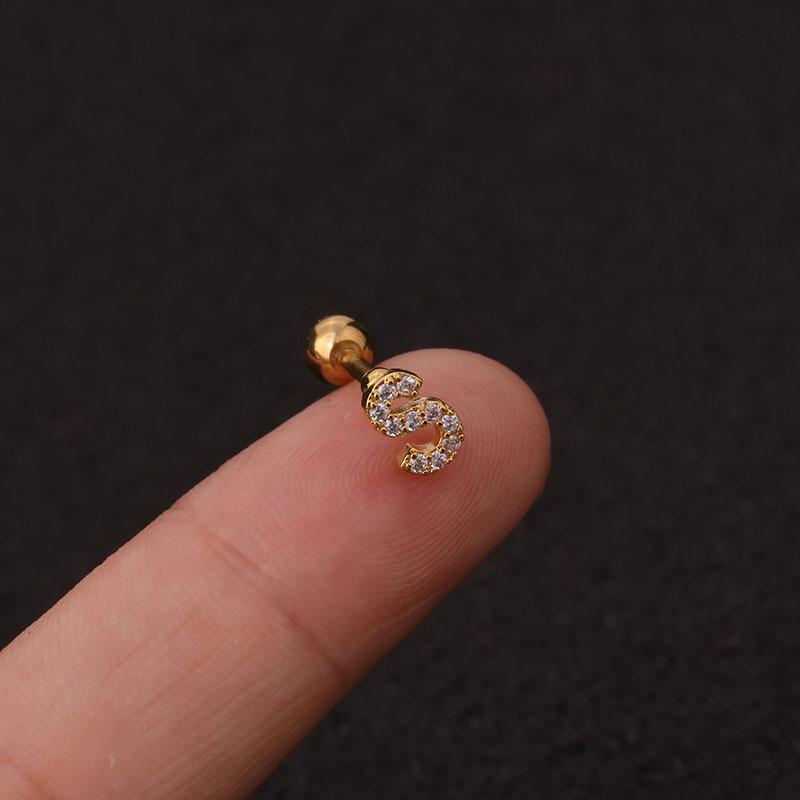 Trendy 26 Letters Tragus Cartilage Earring Women Exquisite Tiny Initial Alphabet Name Helix Earring Piercing Jewelry Gift