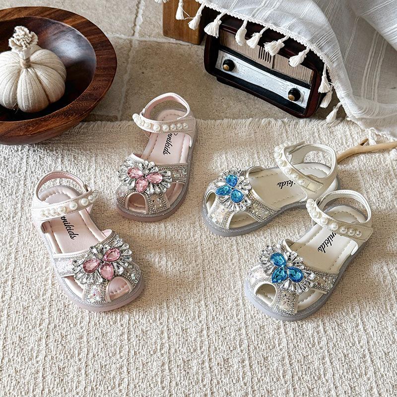 2026 Summer Crystal Princess Girls' Closed-Toe Sandals - Stylish & Beautiful