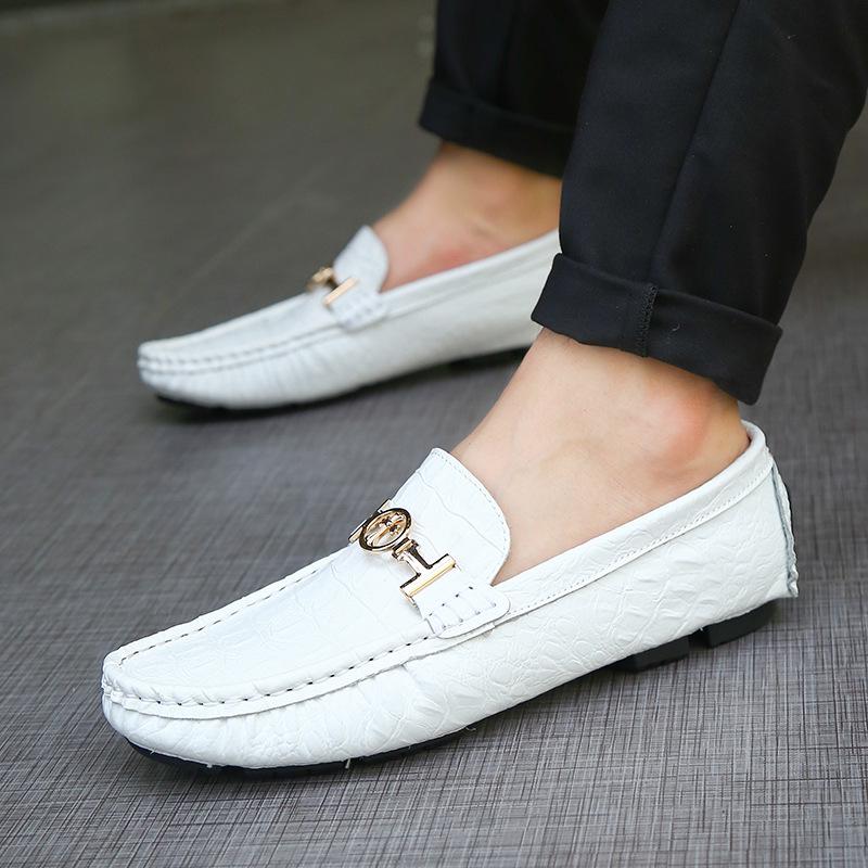 Men Fashion Casual Shoes Genuine cowhide Spring Summer Men Slip On Shoes Casual Leather Men Loafers Moccasins Plus Size 38-45