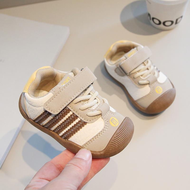 

Autumn baby shoes toddler shoes 0-6 years old children s shoes male and female classmates sports shoes board shoes versatile children s shoes 18