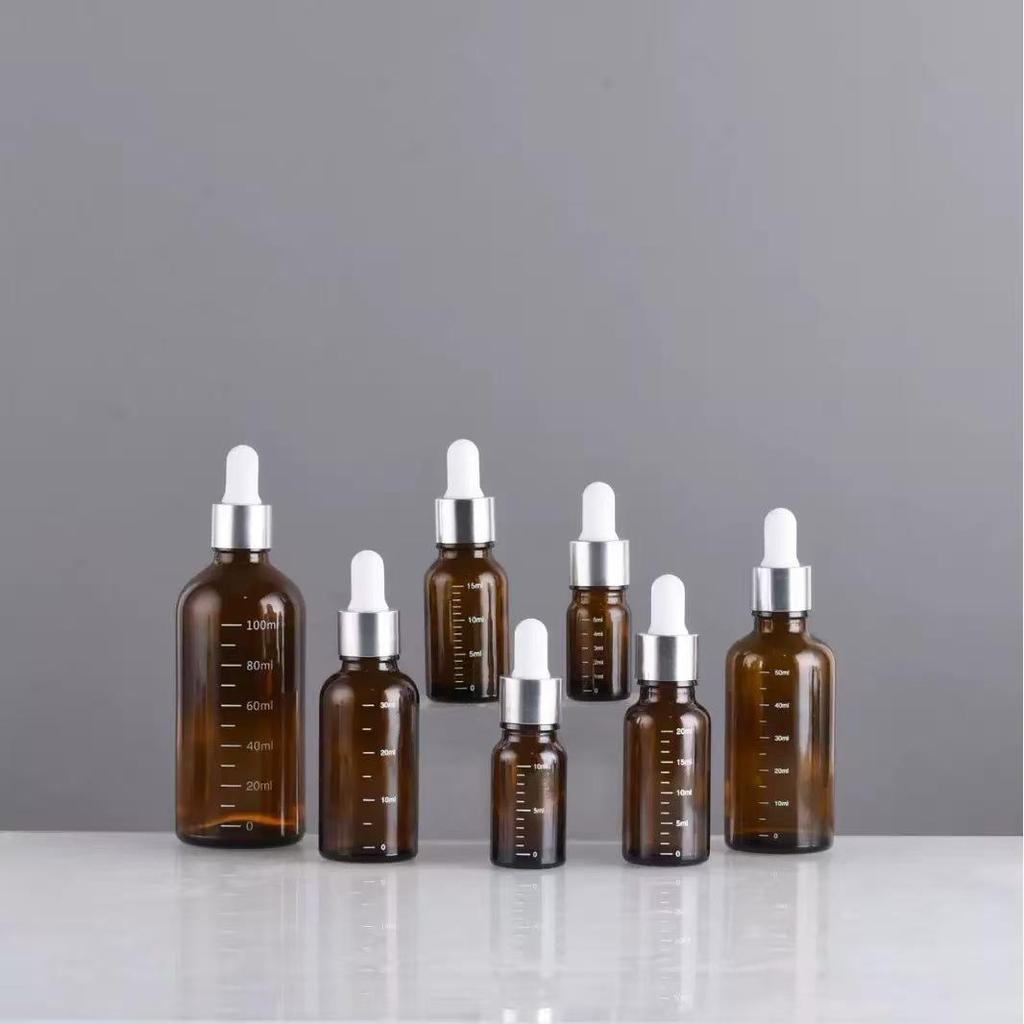 Amber Glass Essential Oil Bottle with Graduated Dropper, Refillable, Light-Blocking for High-Grade Blends