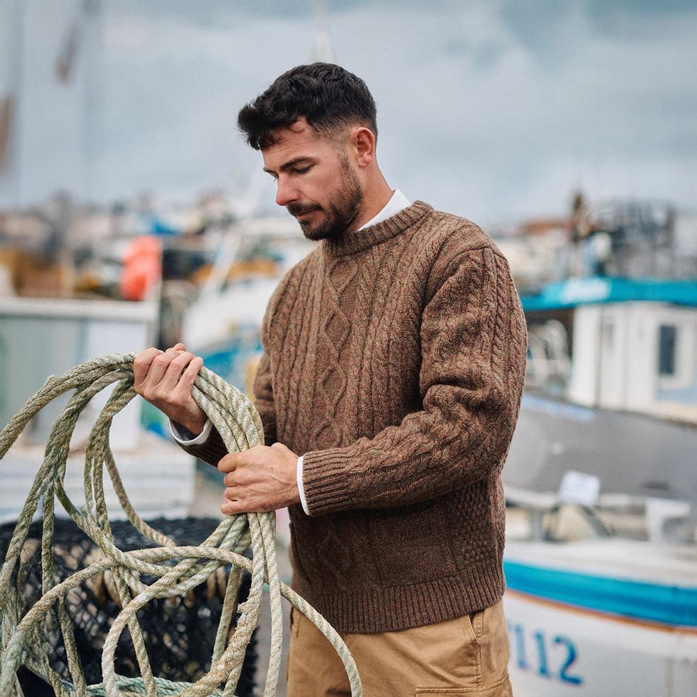 Geonjiulleunseu Shetland Wool Aran Pocket Sweater - Moss Brown