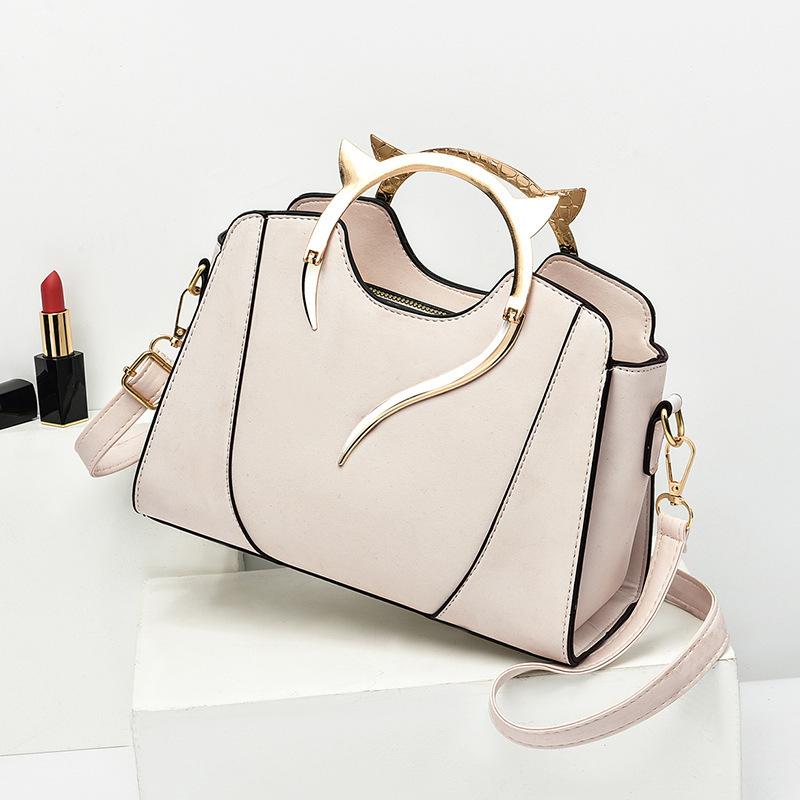 Women s handbag new trendy fashion simple casual messenger shoulder women s bag, one piece