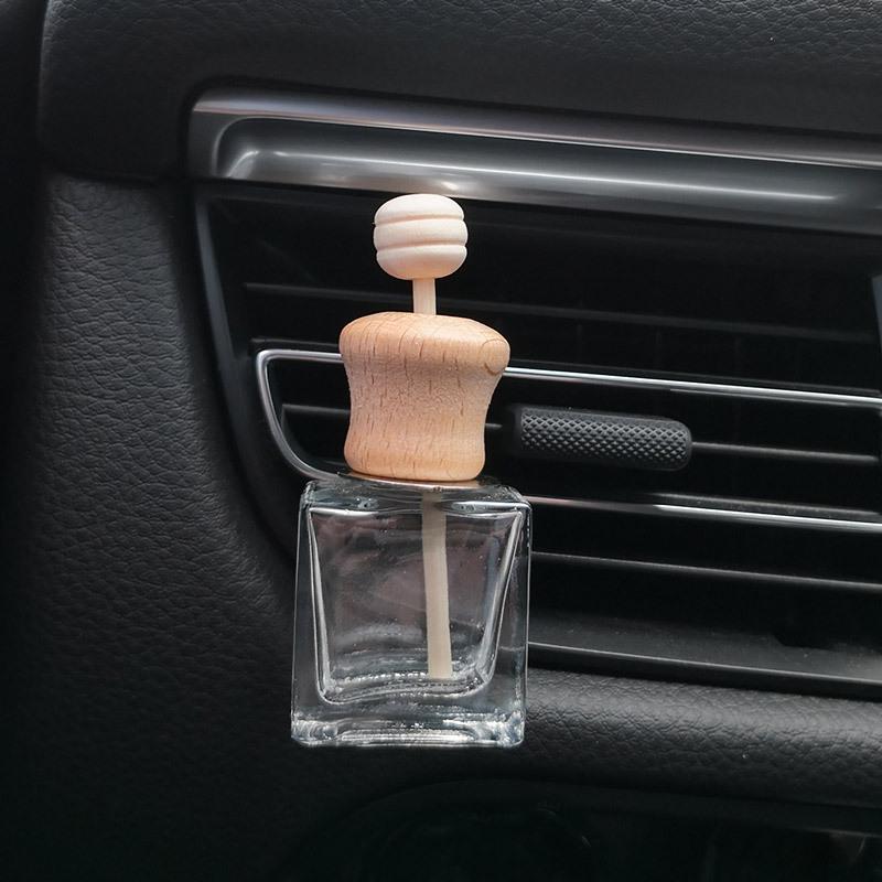 Car Vent Glass Aromatherapy Bottle - Essential Oil Scented Ornament for Car Interior Decoration