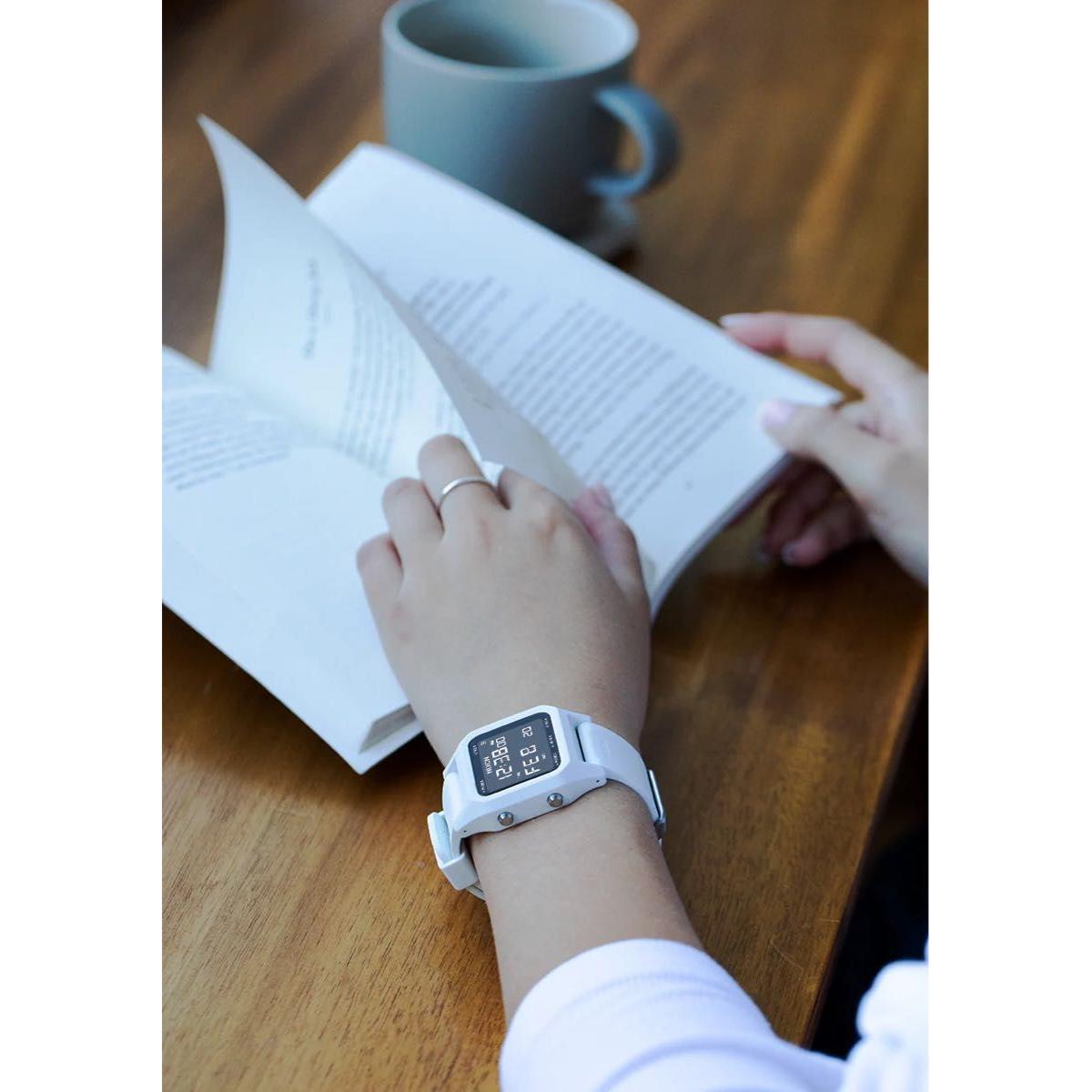 Used NIXON Staple Nixon watch digital