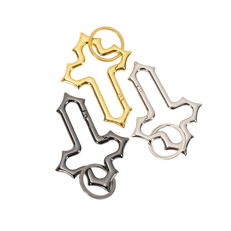 1Pcs Religious Crucifix Grunge Clasp Key Clip Y2K Cross Carabiner Keychain Edc Gift For Men Camping Hiking Outdoor Climber