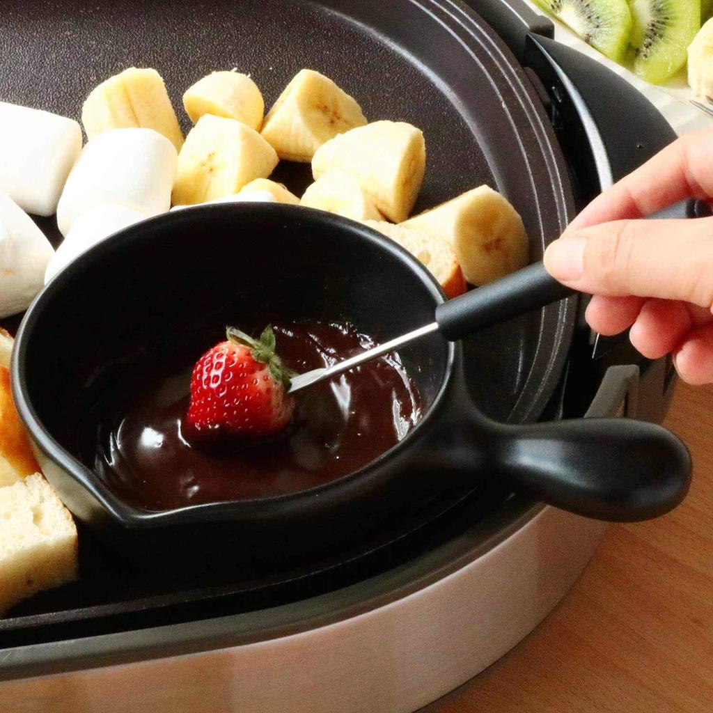 Farbe des Lebens Ahijo Topf Platte Pfanne Stilvolles Schwarz 12cm Klein Hitzebeständige Keramik Mikrowellengeeignet Ofenfest Offenes Feuer geeignet Mankoyaki Hergestellt in Japan