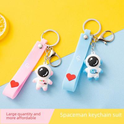 Cartoon Astronaut Keychain: Cute Spaceman Doll Pendant for Bags and Cars