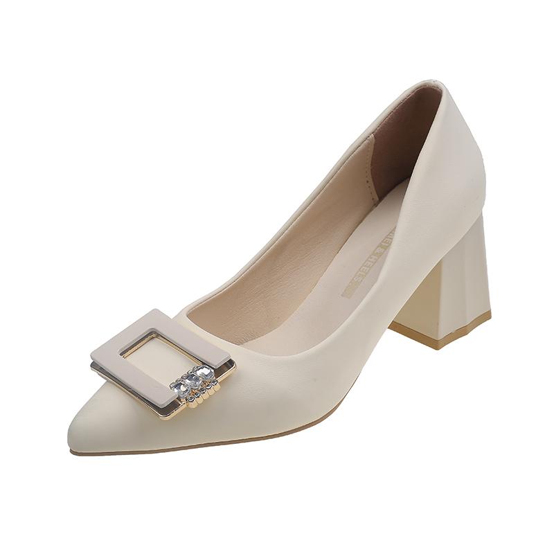 Fashion French Fashion High Heels Female 2024 Autumn New Luxury Rhinestone Temperament Pointed Fine Heel Shallow Mouth Pumps