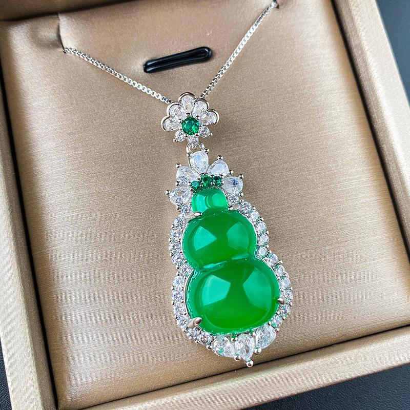 

Jewelry Pendant Inlaid With Chalcedony Gourd Necklace Temperament Jade Pendant Women S Pendant