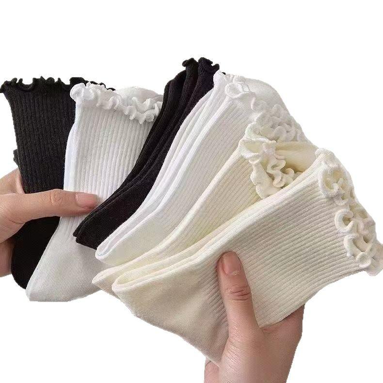 Calzini larghi da donna in pizzo bianco stile giapponese, con bordo arricciato a metà polpaccio, perfetti per primavera, estate e autunno – Alla moda e versatili.