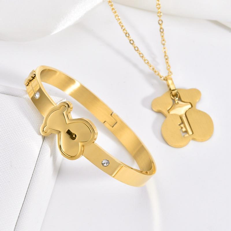 Two-piece Bear Bracelet Diamond Bear Bracelet with Key Chain