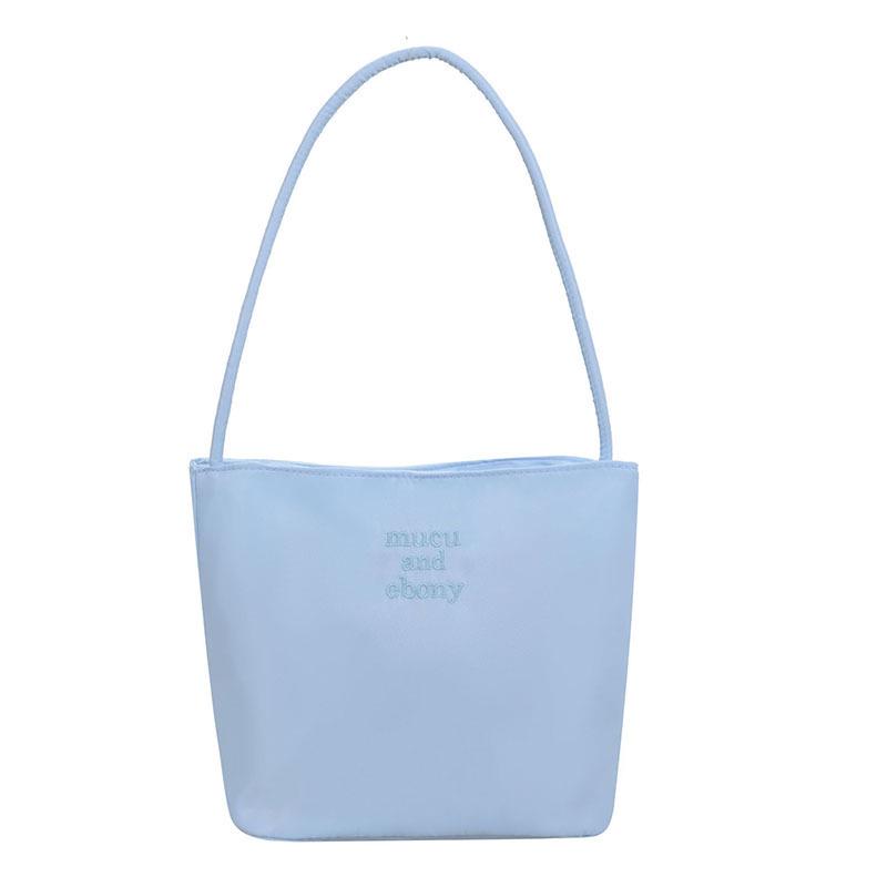 Korean Women's Versatile Nylon Handbag: Simple, Casual Underarm Gift for Birthdays & Weddings