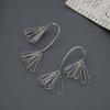 Minimalist Geometric Metal Stud Earrings Women Elegant Gold Tone Lightweight Daily Wear