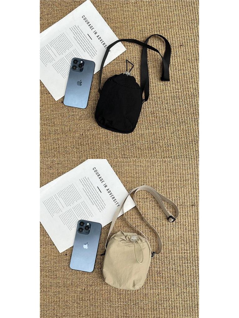 Ultra-Thin Waterproof Canvas Crossbody Phone Bag - Japanese Style Unisex, Lightweight and Versatile for Walking