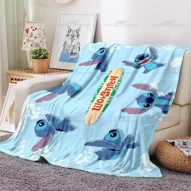 Fashion Animated Couple Blankets Cute Cartoon Pet Pattern Thin Blankets Flannel Portable Home Travel Office Blankets