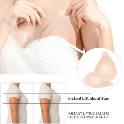 1 Çift Yapışkan Göğüs Yamaları Silikon Görünmez Kaymaz Tekrar Kullanılabilir Doğal Kaldırma Uyumlu Destekli Sütyen Sırtı Açık Askısız Kıyafetler Yumuşak Meme Ucu Kapakları