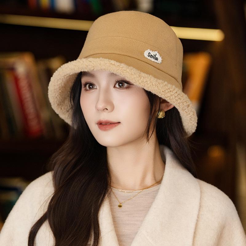 Japanese New Thickened Plush Smile Fisherman Hat Autumn and Winter Outdoor Windproof and Warm Basin Hat Versatile Bucket Hat