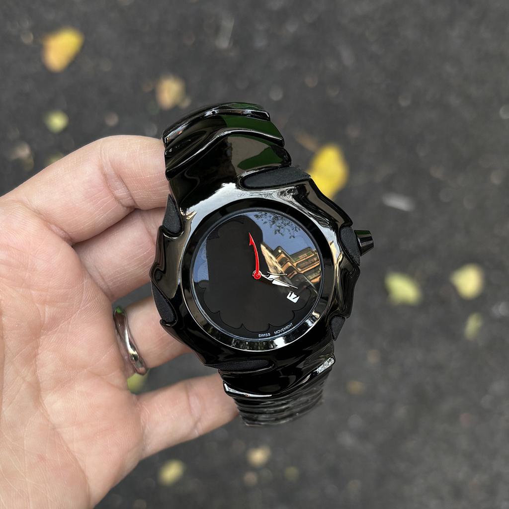 Relógio Blobject Retrô Y2K—Um Design Único e Personalizado, um Relógio Retrô Adequado para Homens e Mulheres, e o Presente de Feriado Perfeito menos