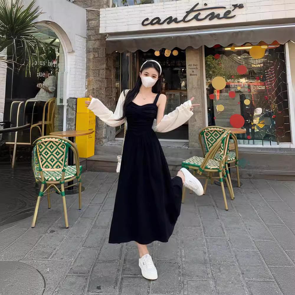 Plus Size Women's Black Spaghetti Strap Sleeveless Summer 2024 French Retro Waist-Hugging Mid-Length Dress