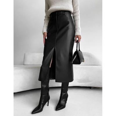 Women's Autumn-Chic Slimming PU Leather Skirt Solid Color Minimalist Vintage Split Design Skirt