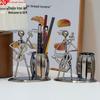 Retro Iron Art Musician Pen Holder, Handmade Creative Home Decor Display Stand, Living Room Desktop Ornament.