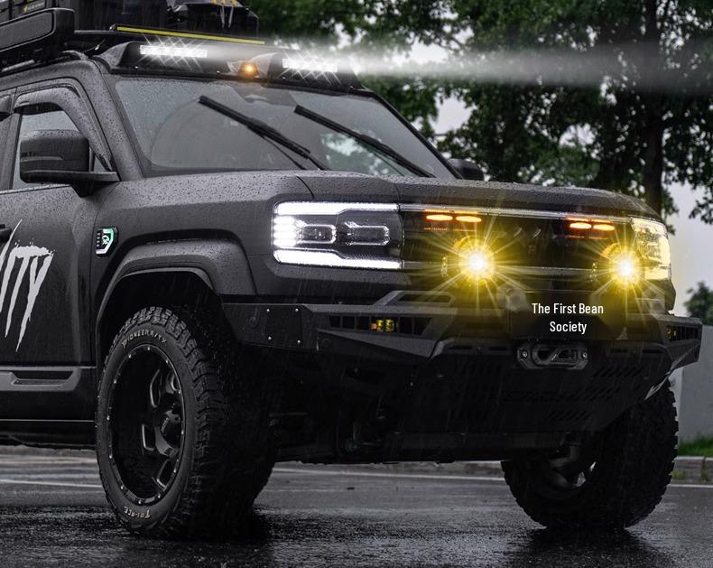 BYD Leopard 5 Roof and Grille LED Spotlight Off-Road Exterior Modification Kit