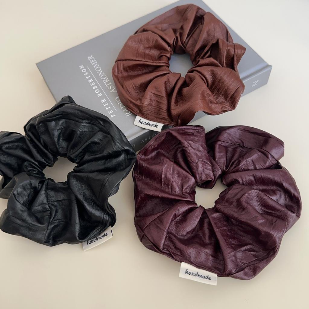 Advanced Sense Pu Leath Retro Round Elastic Scrunchie Simple Fashion Fold Large Hair Rope Hair Accessories