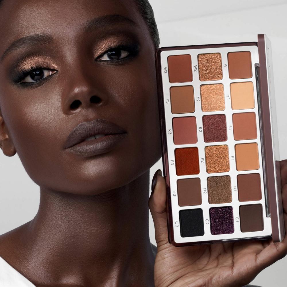 Natasha Denona Eye Sculpt Texture   Tone Eyeshadow Palette Dramatic