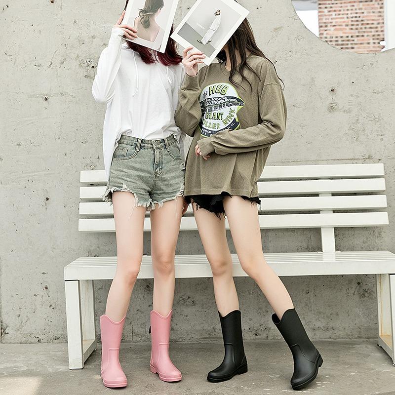 Rain shoes women's high rain boots sleeves medium tube adult waterproof shoes women's fashion water boots non-slip and wear-resistant rubber shoes
