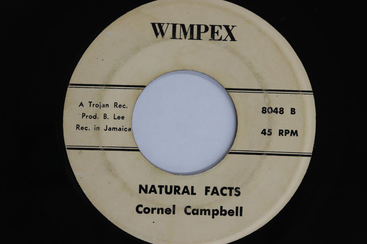 

7-дюймовая пластинка CORNELL CAMPBELL - Natural Facts / Harry Hippy 8048 WIMPEX 1975 US Регги, Ска и Даб Б/У