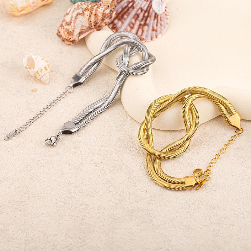 Personalized Fashion Bracelet Light Luxury High-end Titanium Steel Snake Bone Chain Does Not Fade Cuban Chain Niche Design