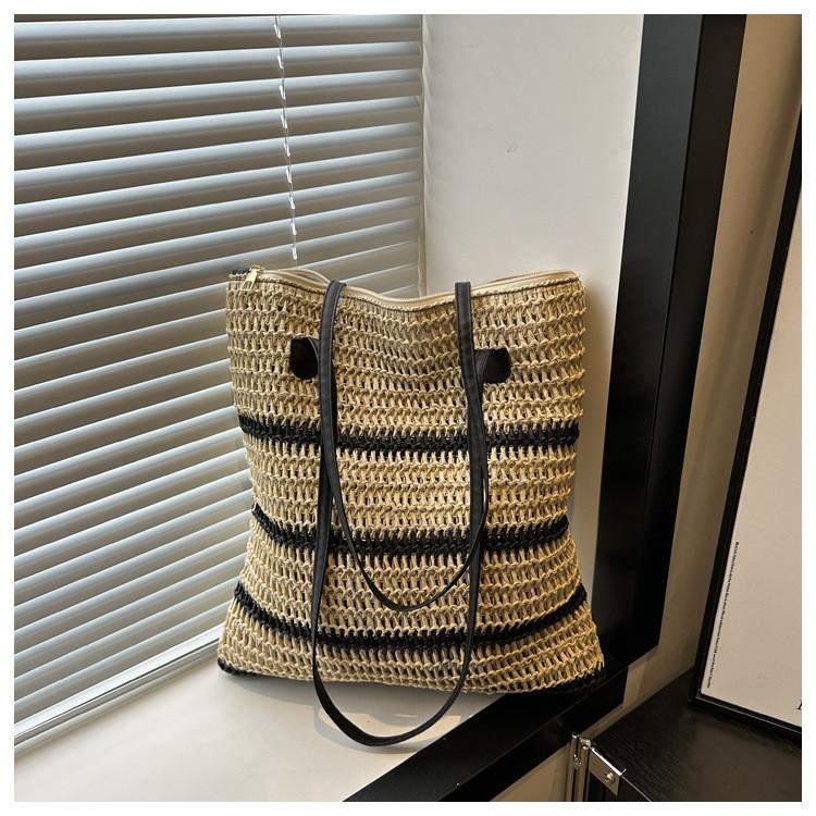 Summer Woven Tote Bag With Zipper Closure For Casual Daily Use