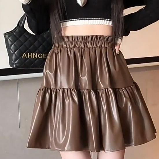 

Melade Coffee Pleated PU Leather A-line Skirt with Anti-exposure Fluffy Design XXL