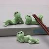 Decorative Frog Figurine Frog Chopstick Ceramic Frog Chopstick Holder Set for Dining Table Decor Tableware Rack for Spoons Forks
